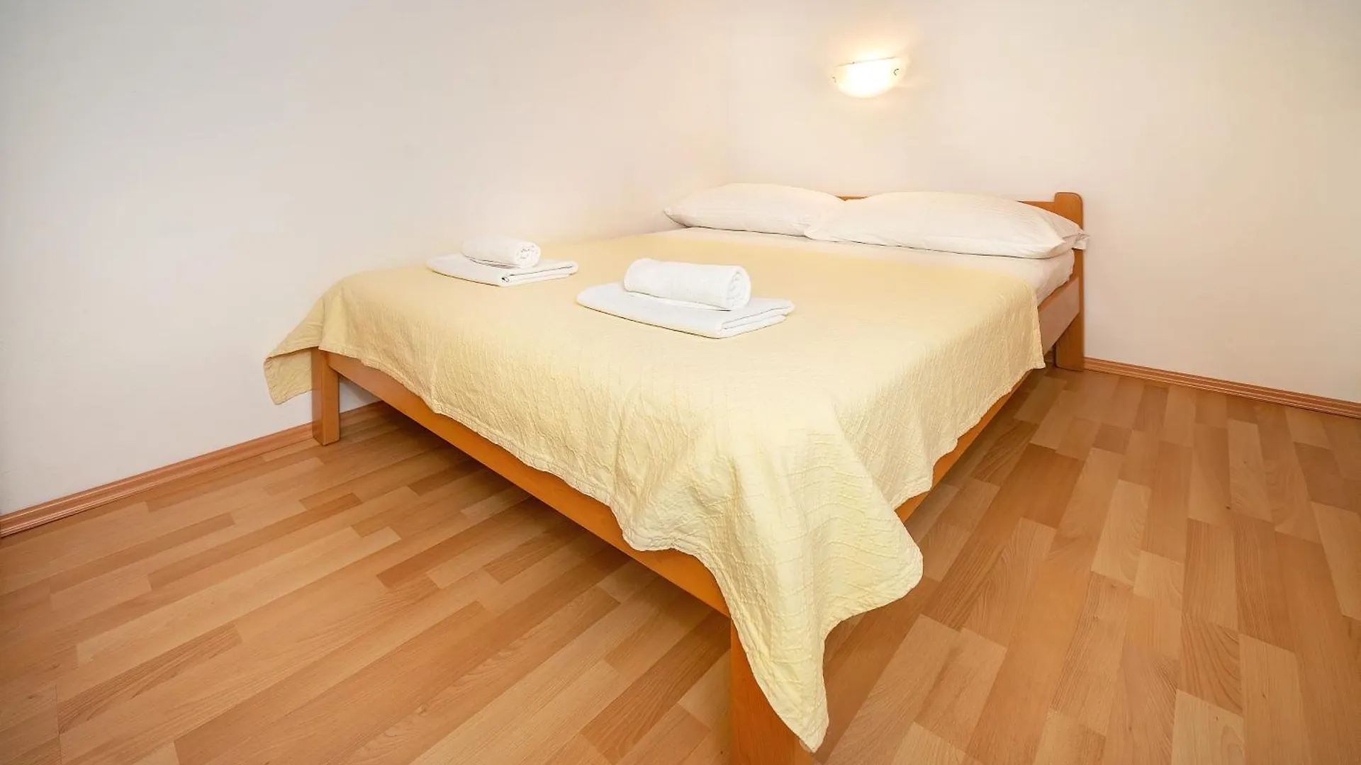 Apartments Lidija In A Quiet Area Baska   Baska (Krk)