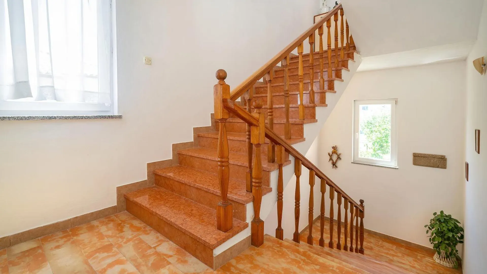 Apartments Lidija In A Quiet Area Baska